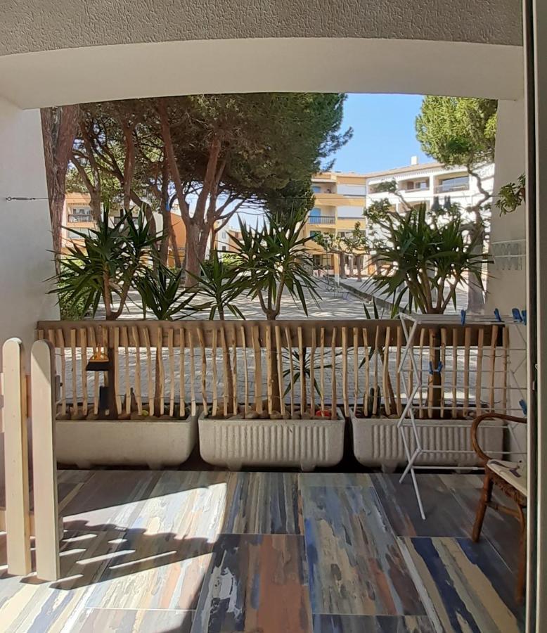 T2-3 Cabine Les Yuccas 200 M Plage Du Boucanet Rive Droite Grau Du Roi Ideal 2-4 Pers Le Grau-du-Roi Exteriör bild
