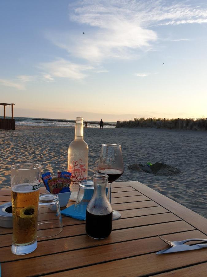 T2-3 Cabine Les Yuccas 200 M Plage Du Boucanet Rive Droite Grau Du Roi Ideal 2-4 Pers Lägenhet Le Grau-du-Roi Exteriör bild